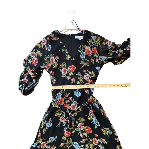 Emma & Michelle Hi-Low Dress Women's SZ 8 Black Floral Long Sleeve Surplice Neck - Picture 6 of 7